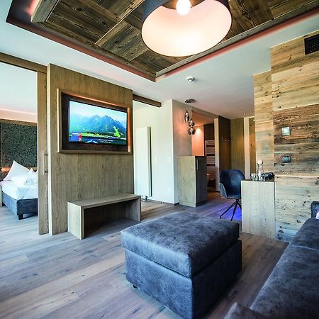 Hotel Kronblick Chienes Kültér fotó