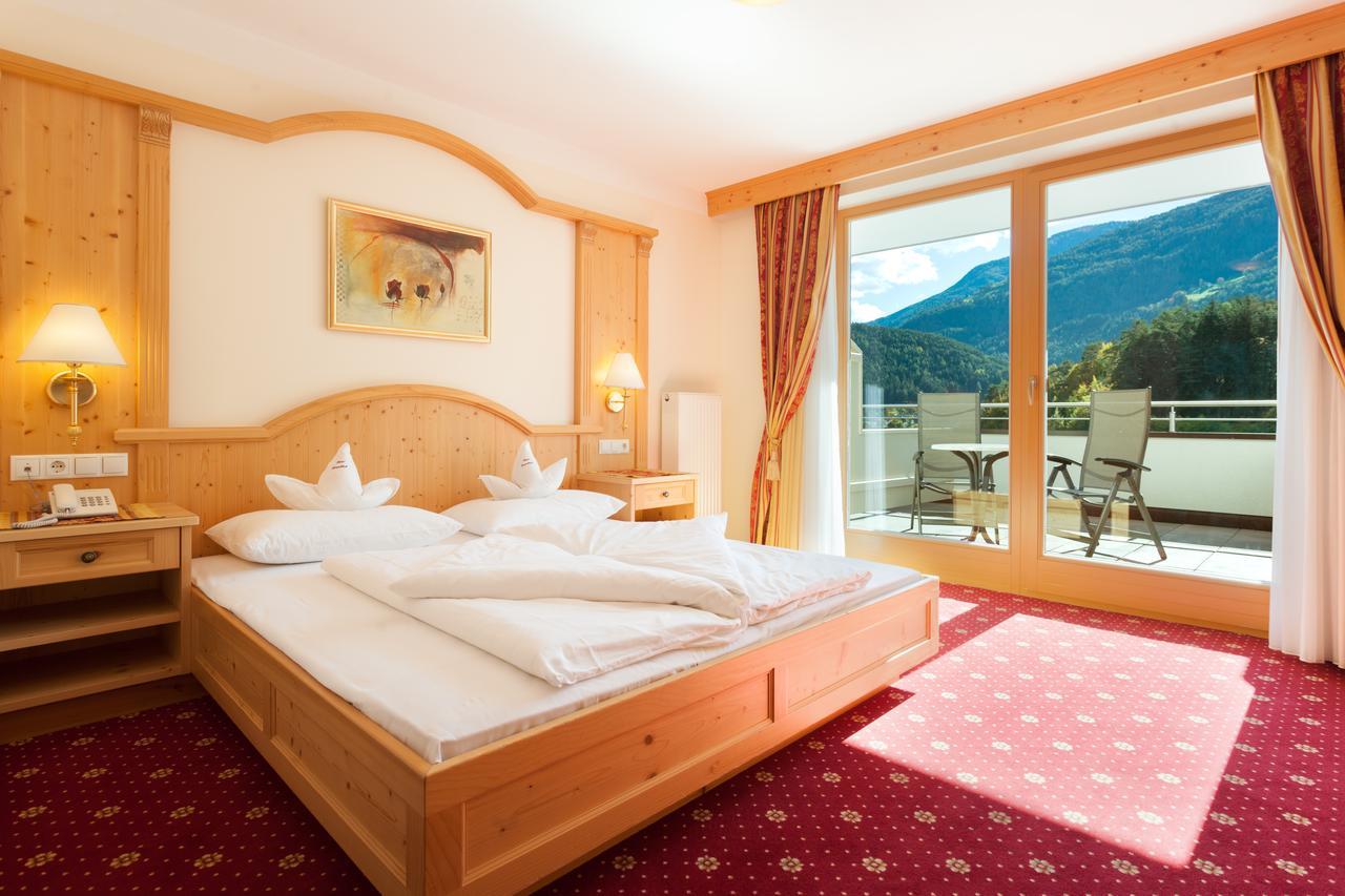 Hotel Kronblick Chienes Kültér fotó