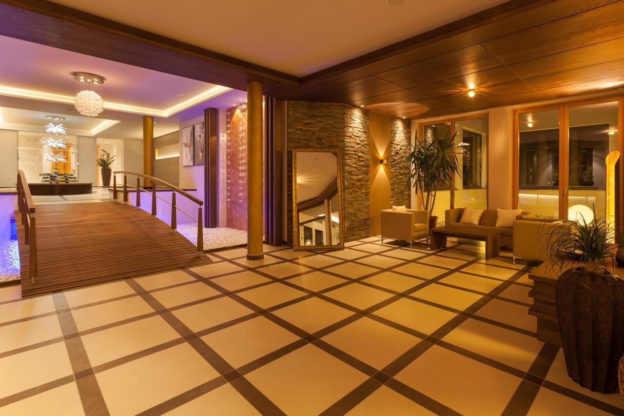 Hotel Kronblick Chienes Kültér fotó