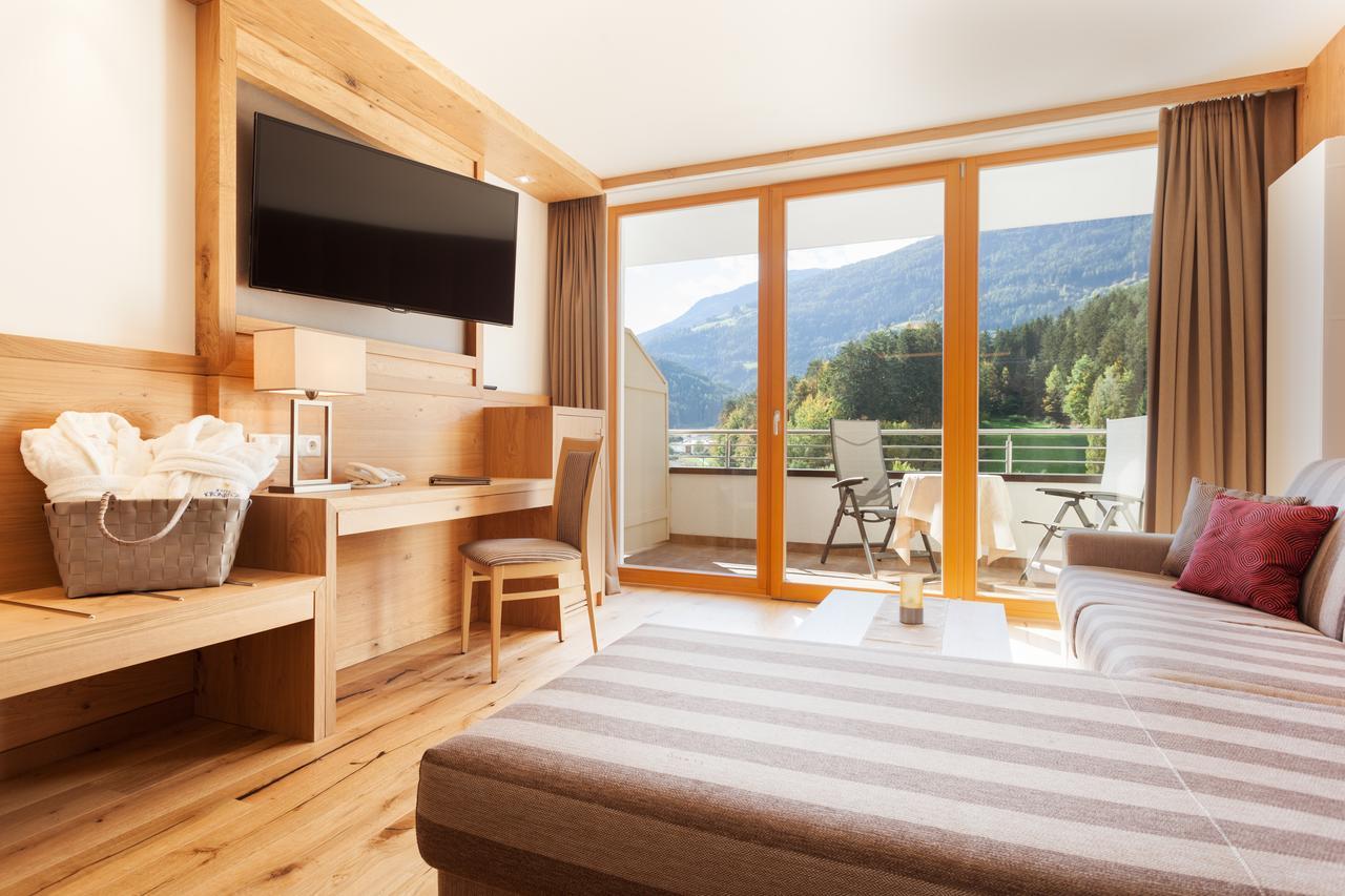 Hotel Kronblick Chienes Kültér fotó