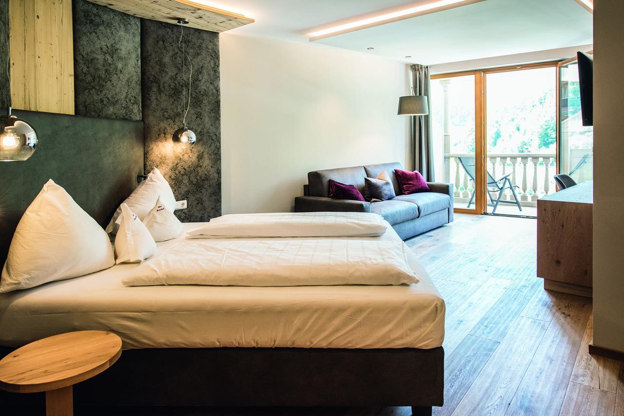 Hotel Kronblick Chienes Kültér fotó