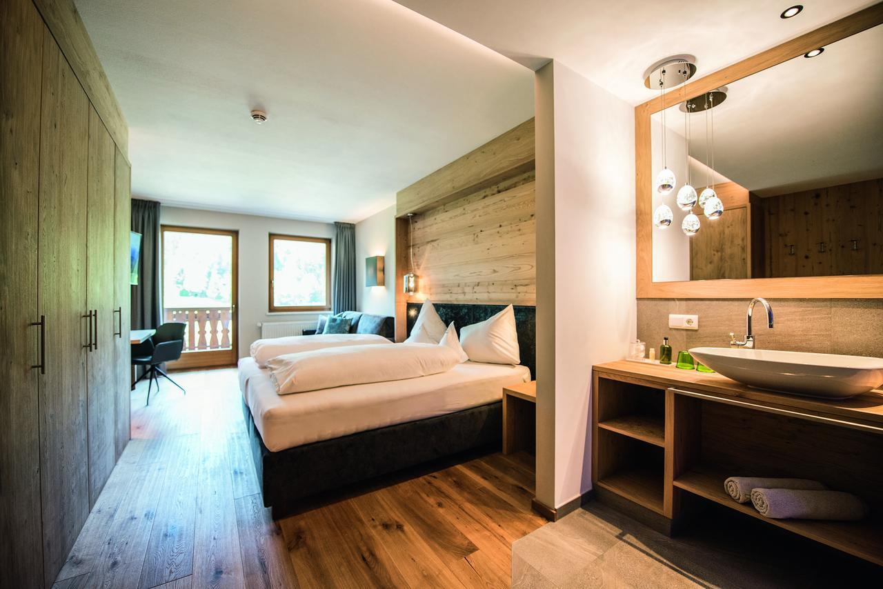 Hotel Kronblick Chienes Kültér fotó